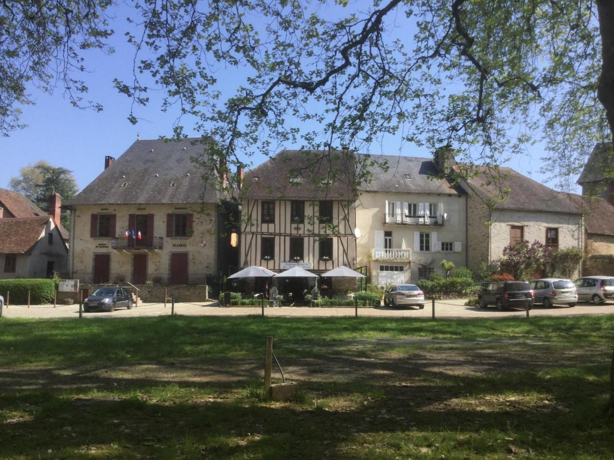 Auberge Henri IV Segur-le-Chateau ภายนอก รูปภาพ