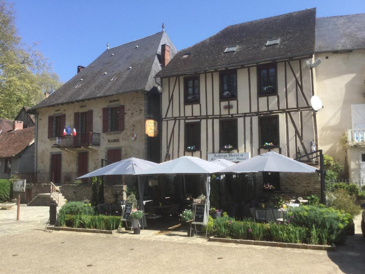 Auberge Henri IV Segur-le-Chateau ภายนอก รูปภาพ